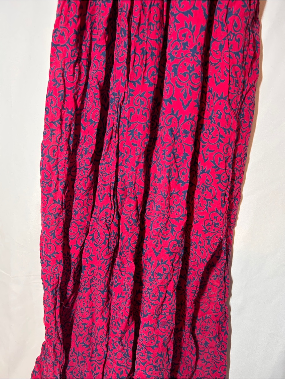 Bali Deep V Red and Black Floral Maxi Dress - Picture 4 of 8